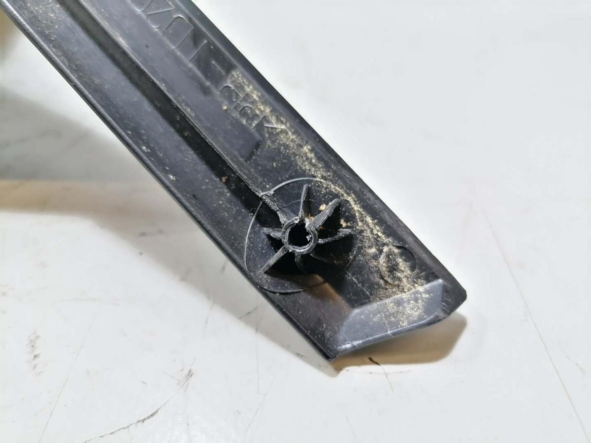 Mitsubishi Colt Z30 original Au&szlig;enspiegel rechts 08D Schwarz 3-T&uuml;rer elektrisch Bj.2006